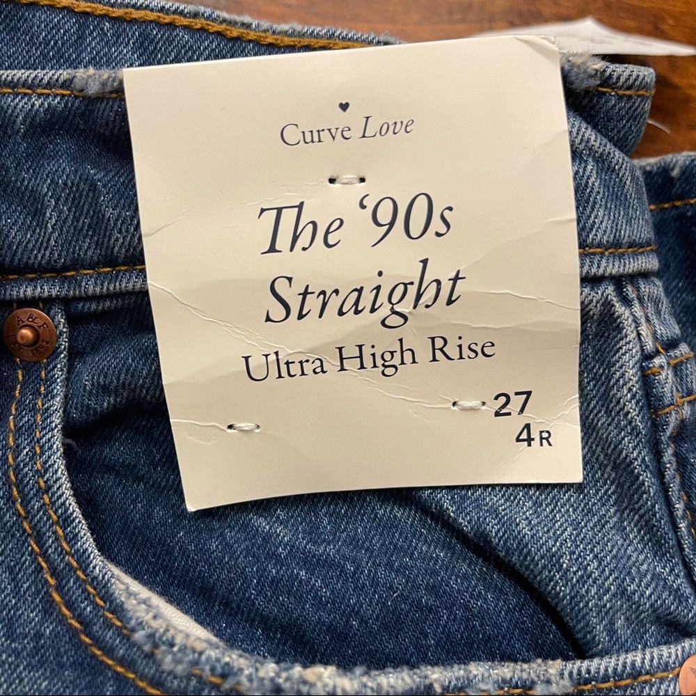 ❤️SOLD❤️ New women’s Abercrombie jeans - Picture 8 of 9